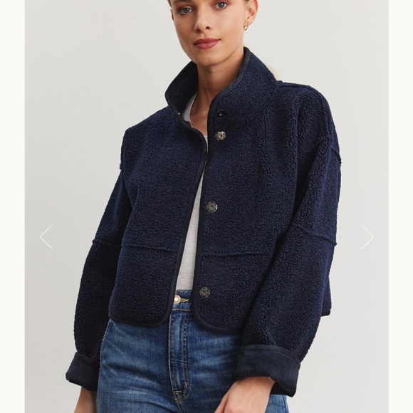 Velvet Jacket - Picture 1 of 7